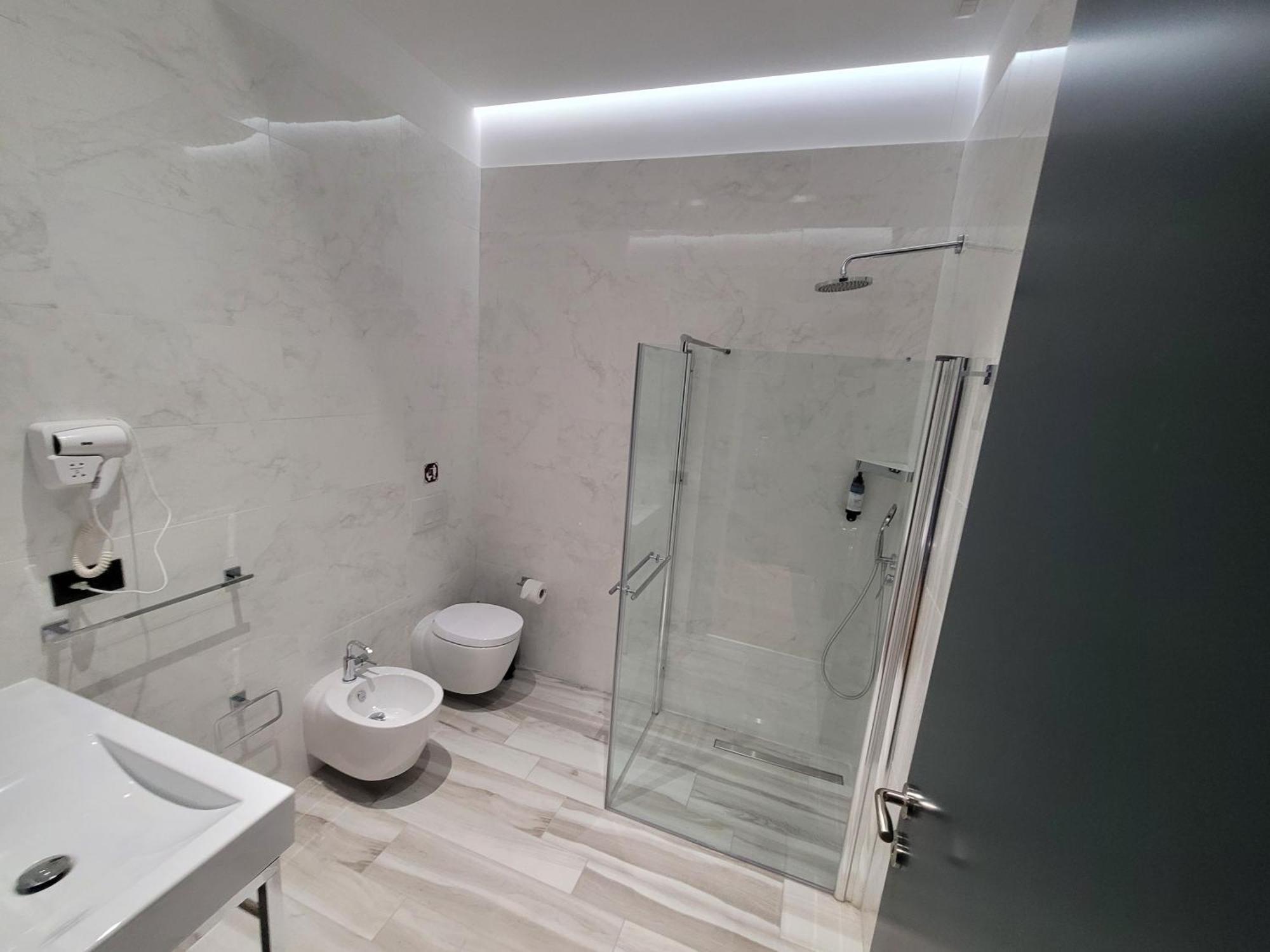 Toer Hotel & Spa Saranda Zewnętrze zdjęcie