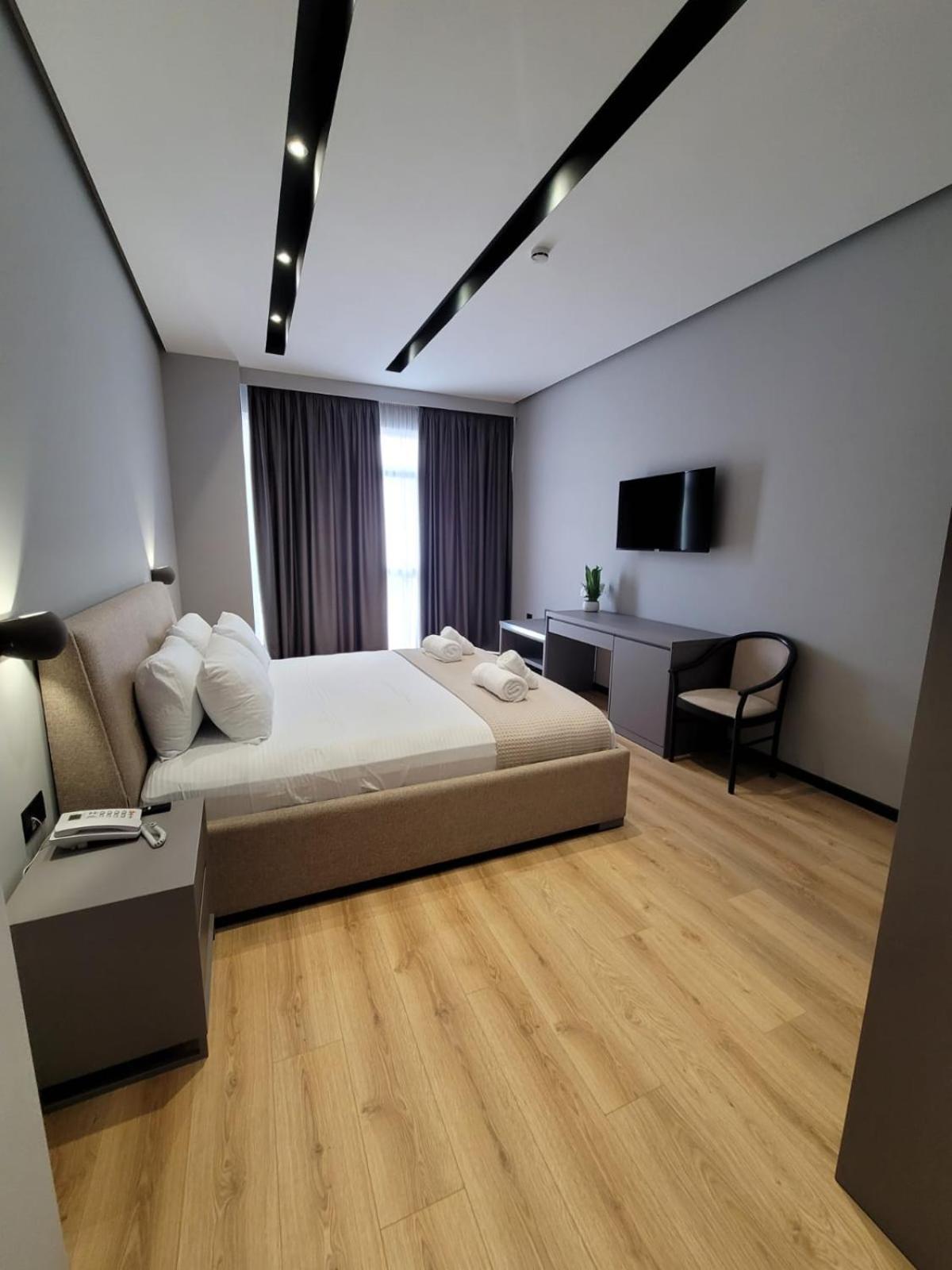 Toer Hotel & Spa Saranda Zewnętrze zdjęcie