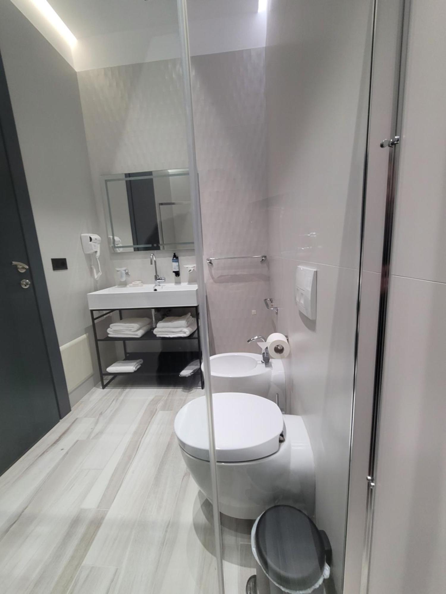 Toer Hotel & Spa Saranda Zewnętrze zdjęcie